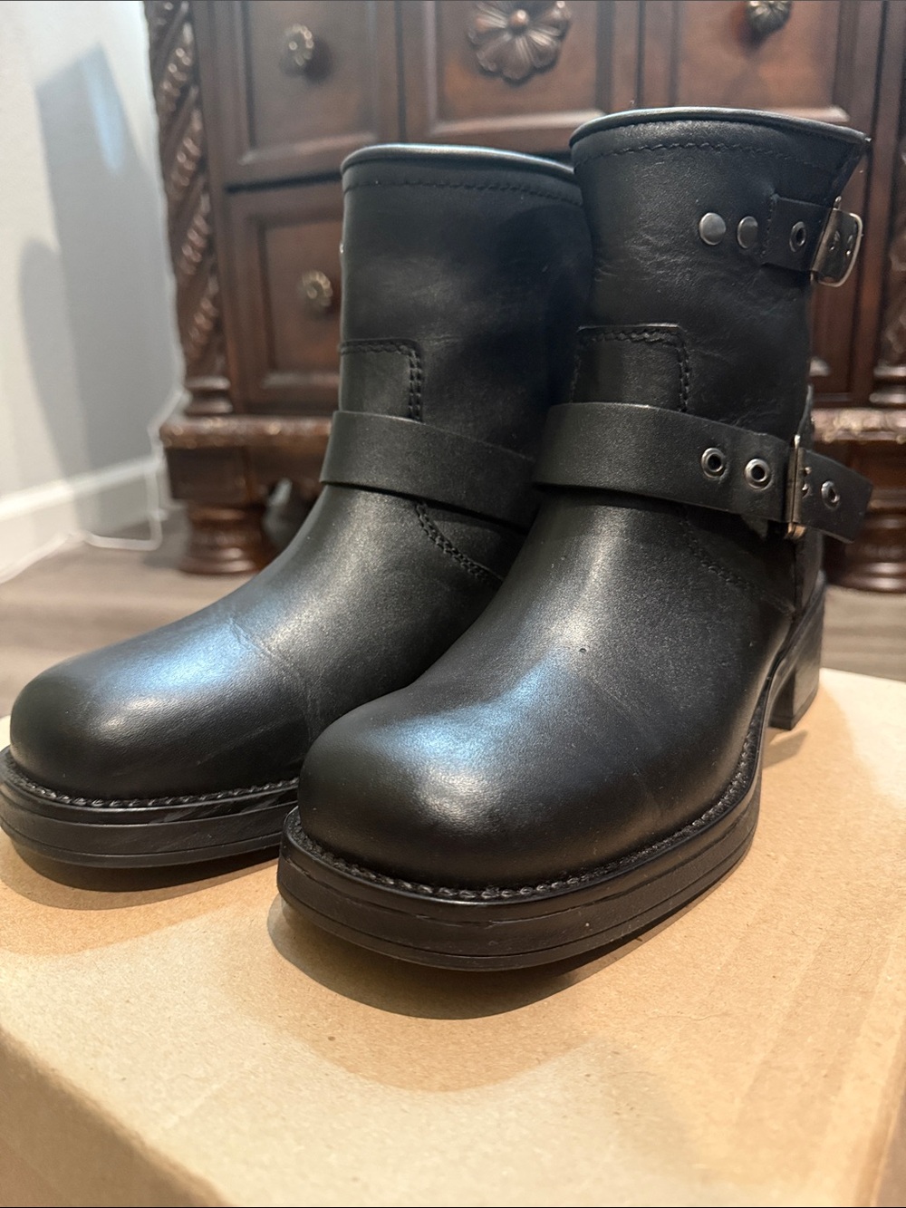 Steve Madden Black Leather Buckled Moto Ankle Boots